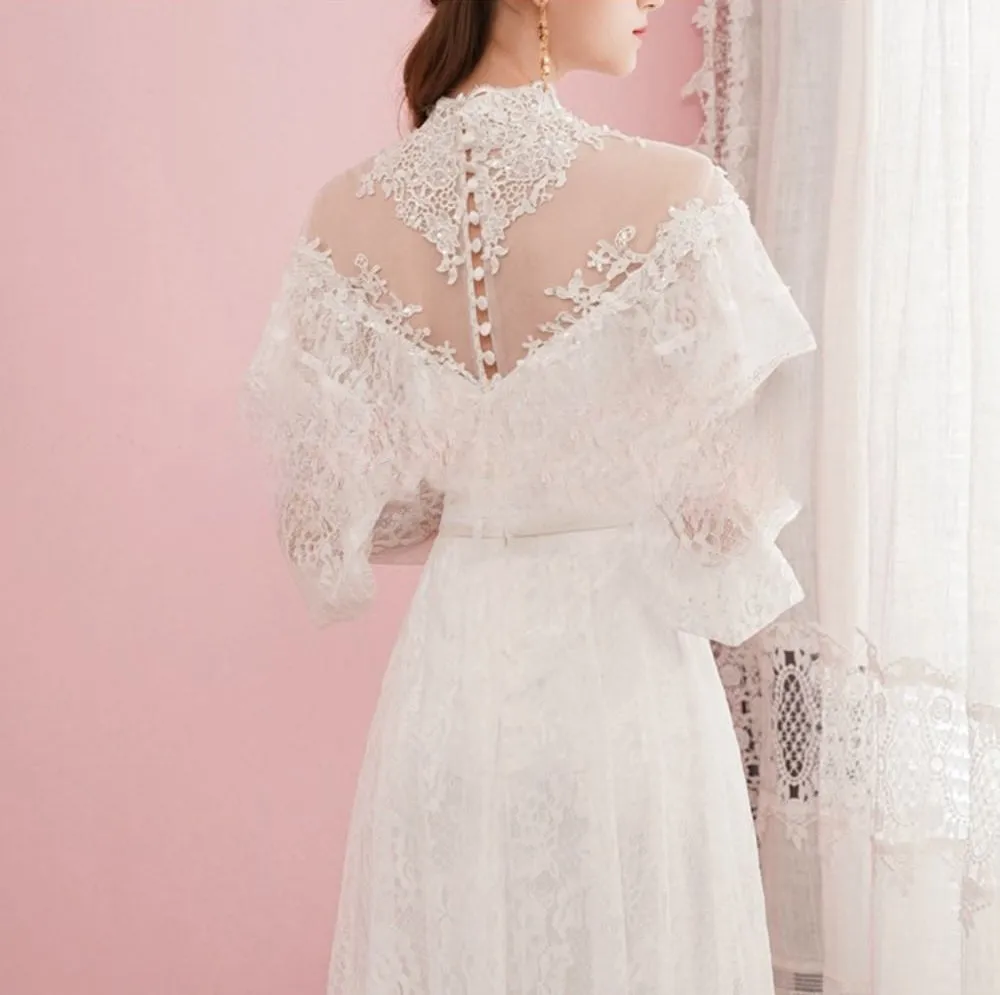 A-Line Lace Appliques Illusion Neck Wedding Dresses