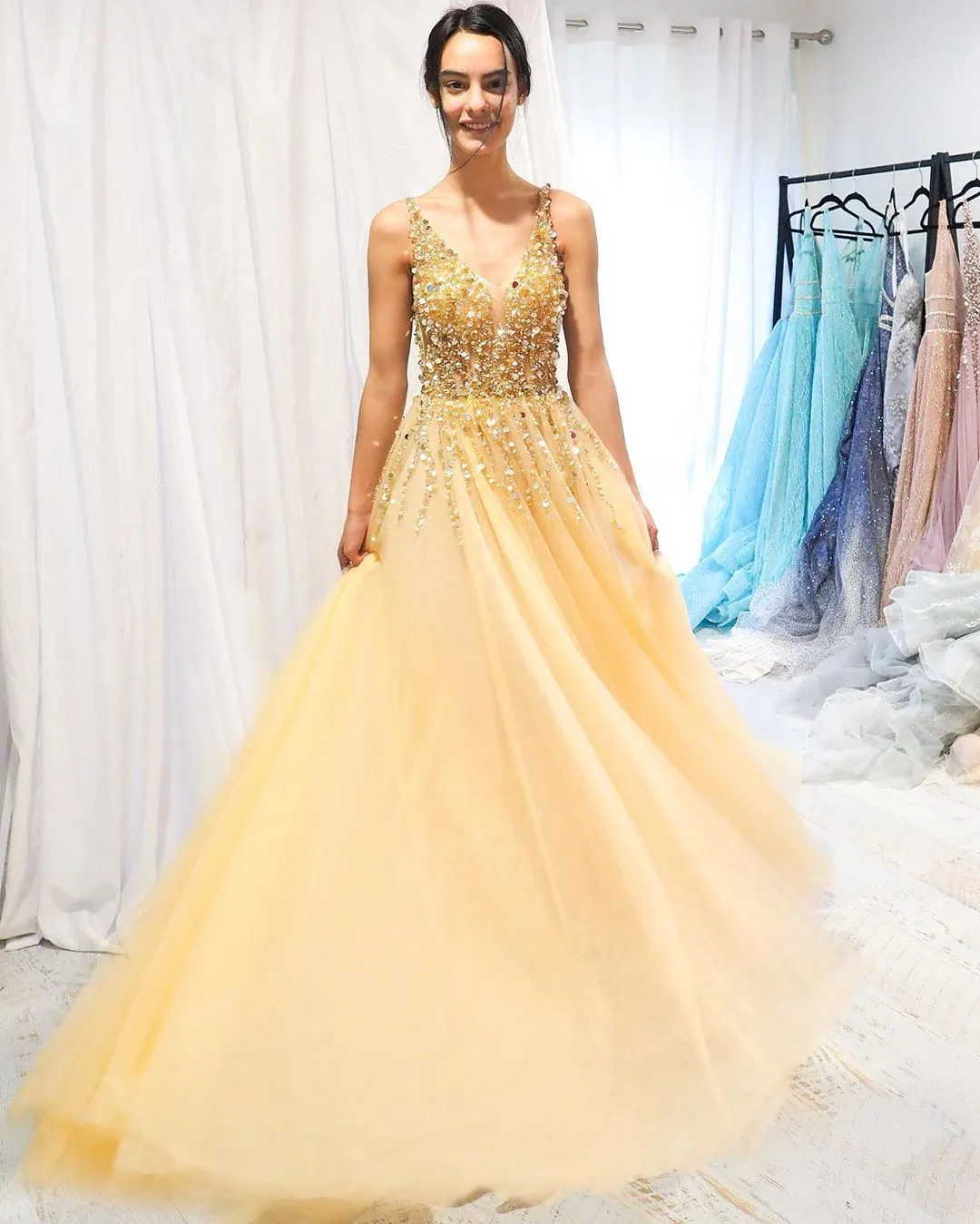 A-line V neck Yellow Sparkly Long Prom Dresses Gorgeous Formal Dresses NA4001