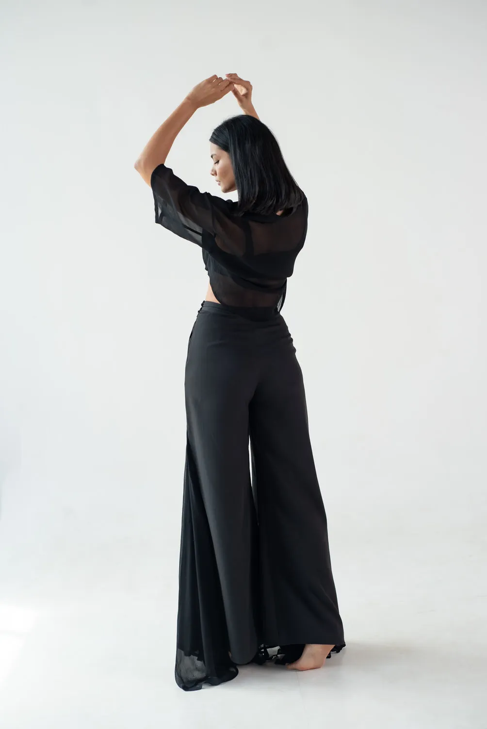 High-waisted super flared trousers