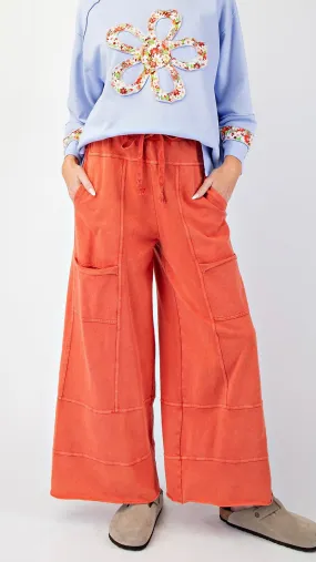 Rolled Edge Cargo Wide Leg Pants